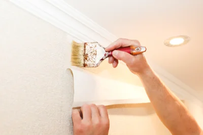 Pose de papier peint aux Ifs — revêtements muraux et toiles de verre